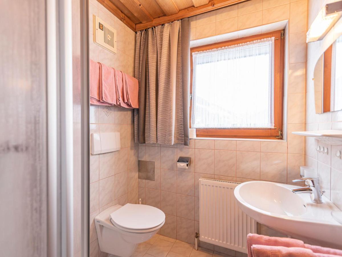 Apartment Apart Romantica - Kpl215 By Interhome カップル エクステリア 写真